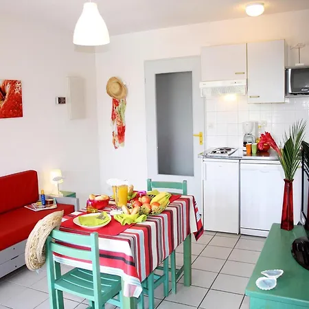 Spacious Coastal Retreat For 6 Apartment Saint-Cyprien (Pyrenees-Orientales)